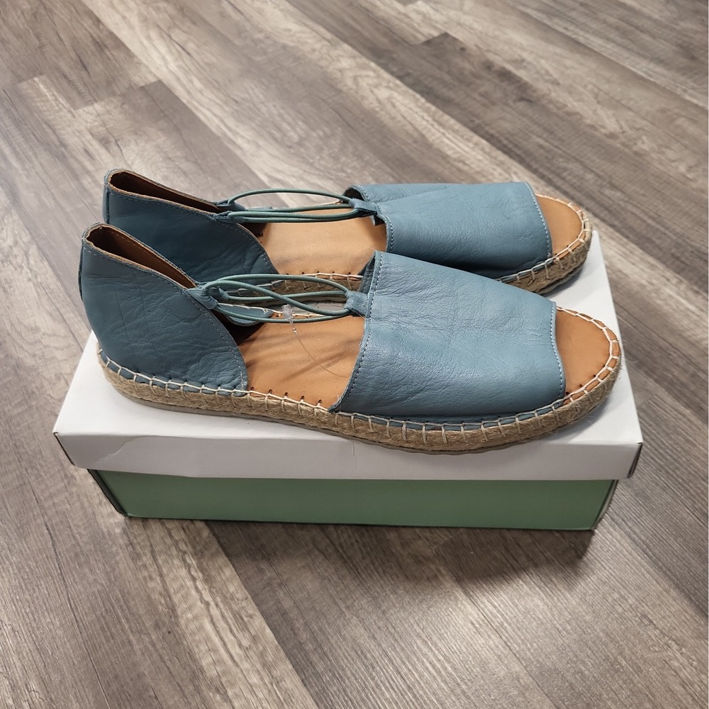 Coldwater Creek Walk With Me Teal Valencia Leather Sandals, Size 41
